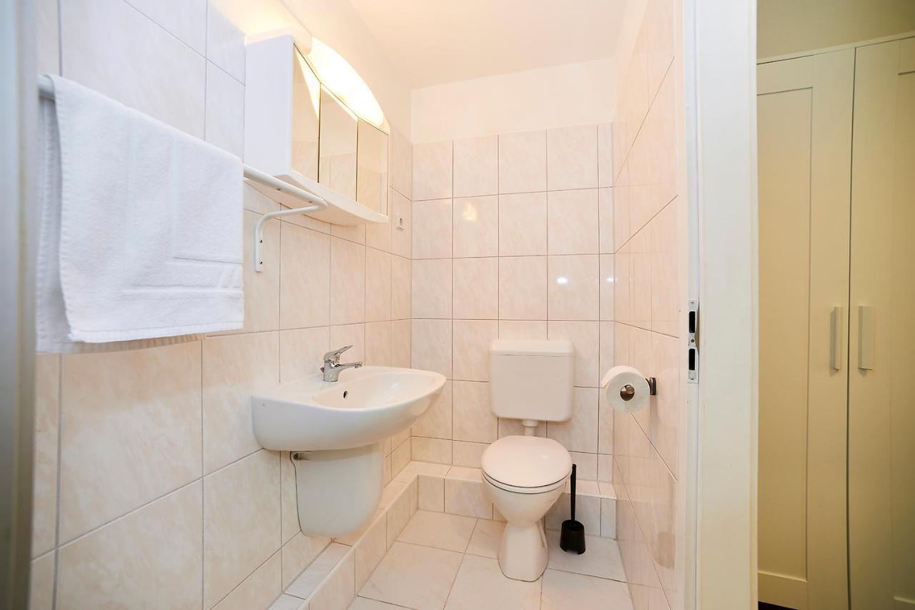 Bearlin - Center East Guest house *