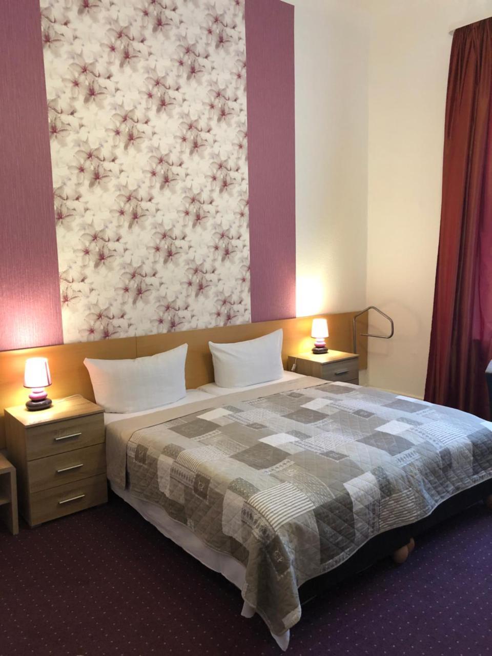 Hotel Castell Am Kurfuerstendamm 3*