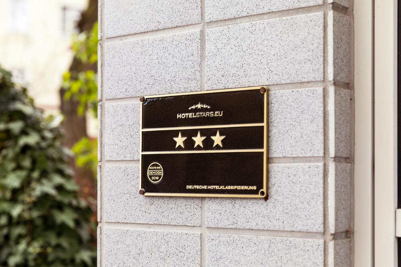 Senscity Spandau 3*