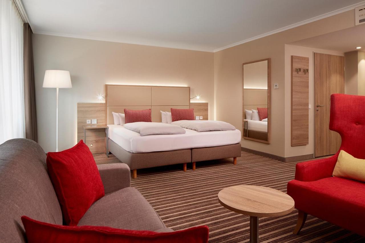 Hyperion Hotel