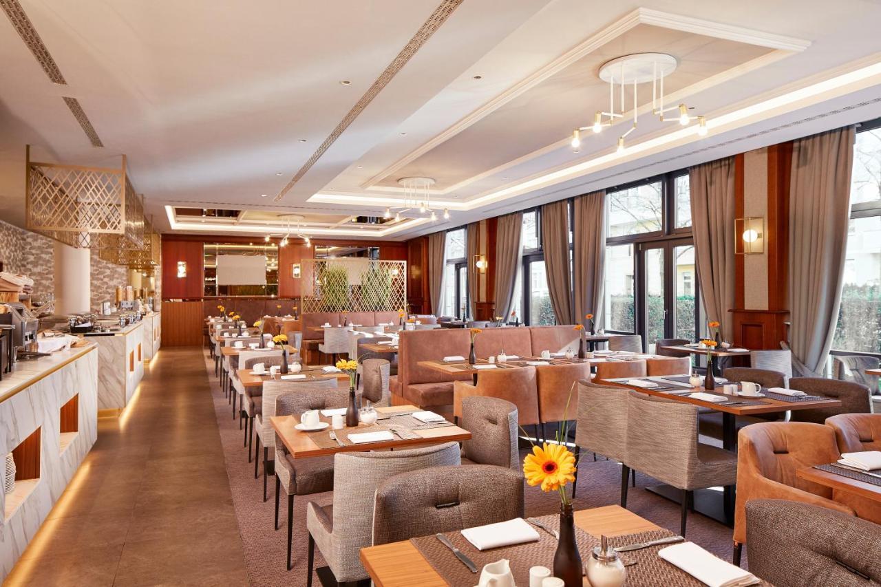 Hyperion Hotel