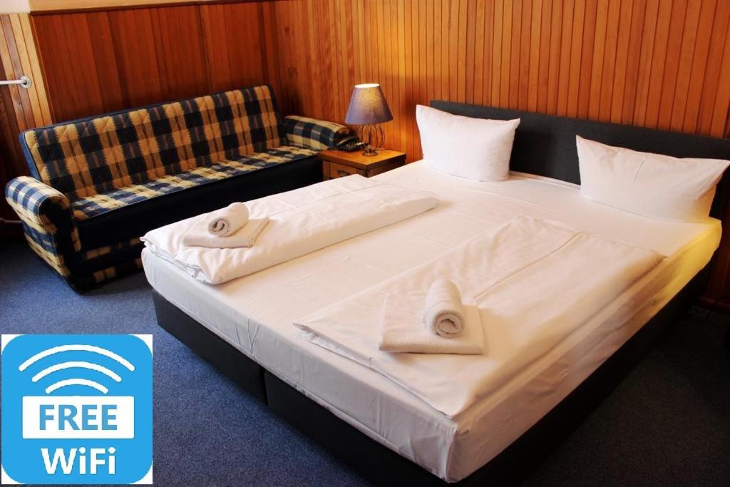 Hotel-pension Rheingold Am Kurfuerstendamm Hotel Berlin