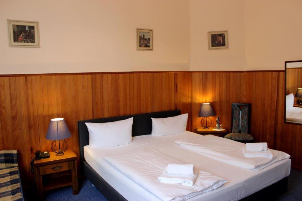 Hotel Hotel-pension Rheingold Am Kurfuerstendamm Berlin