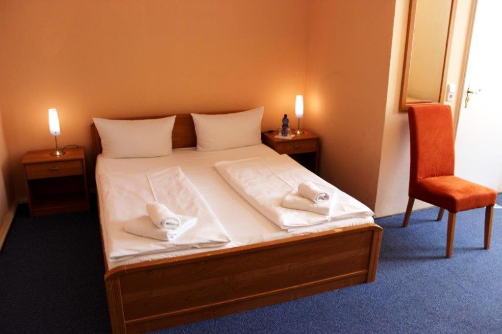 Hotel-pension Rheingold Am Kurfuerstendamm Hotel 2*