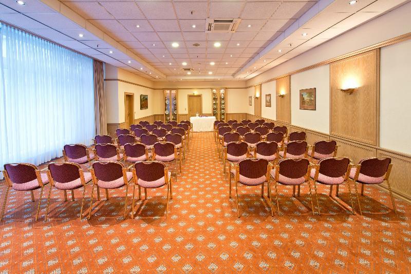 Hotel Steglitz International 4*