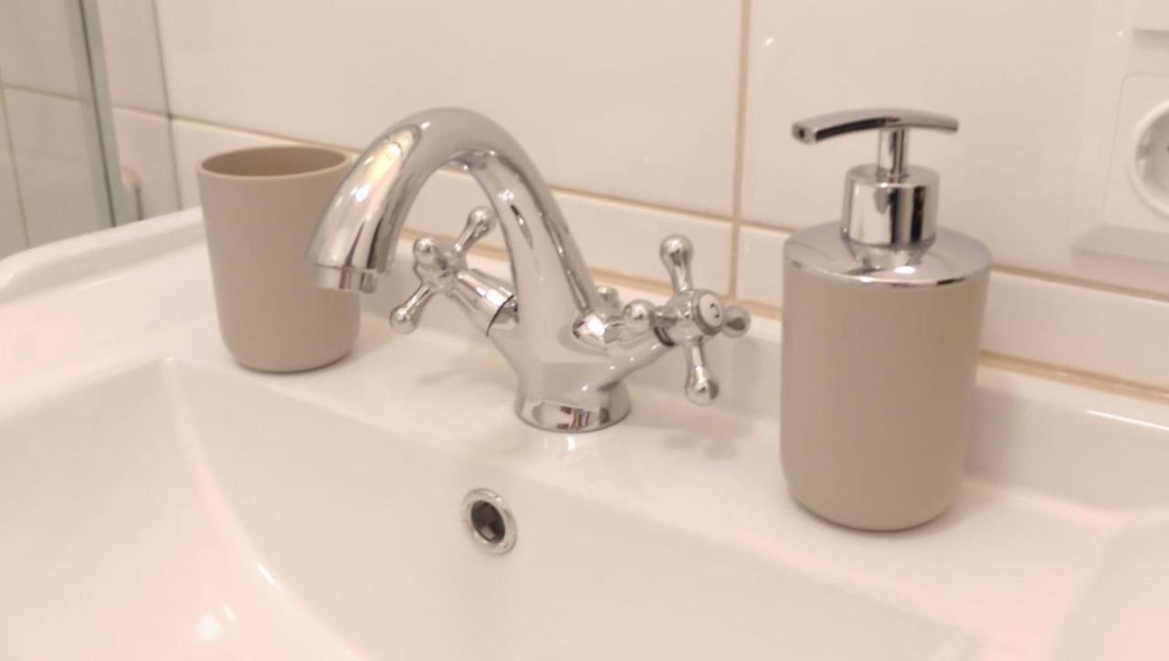 Apartment Romantic Style Alexanderplatz *