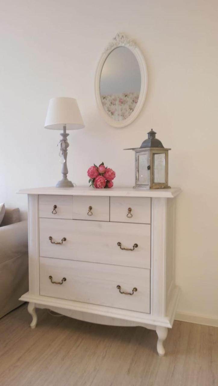 Apartment Romantic Style Alexanderplatz Berlin