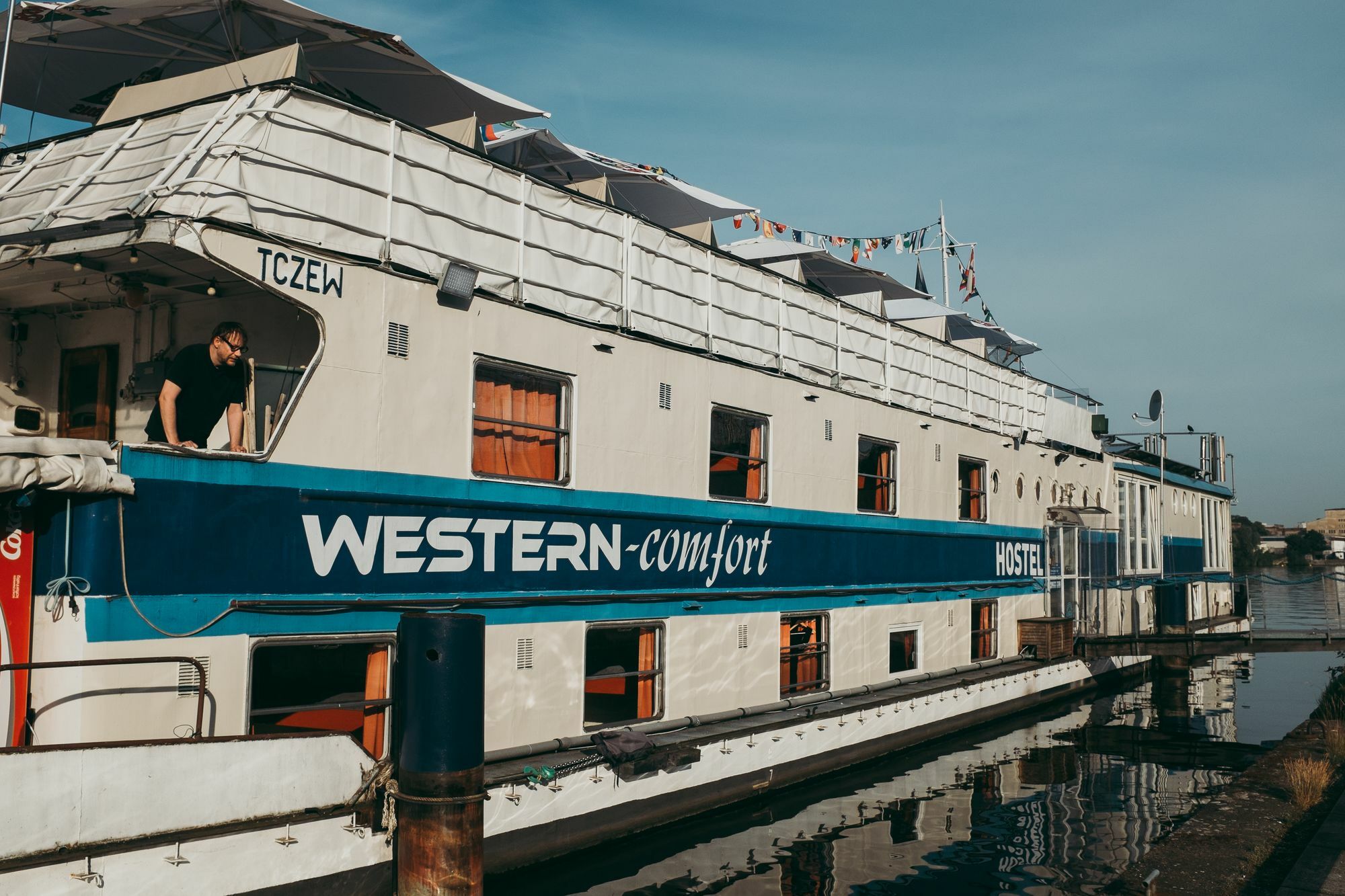Hotel Shipotel-Berlin Gmbh, Shipotel Eastern & Shipotel Western