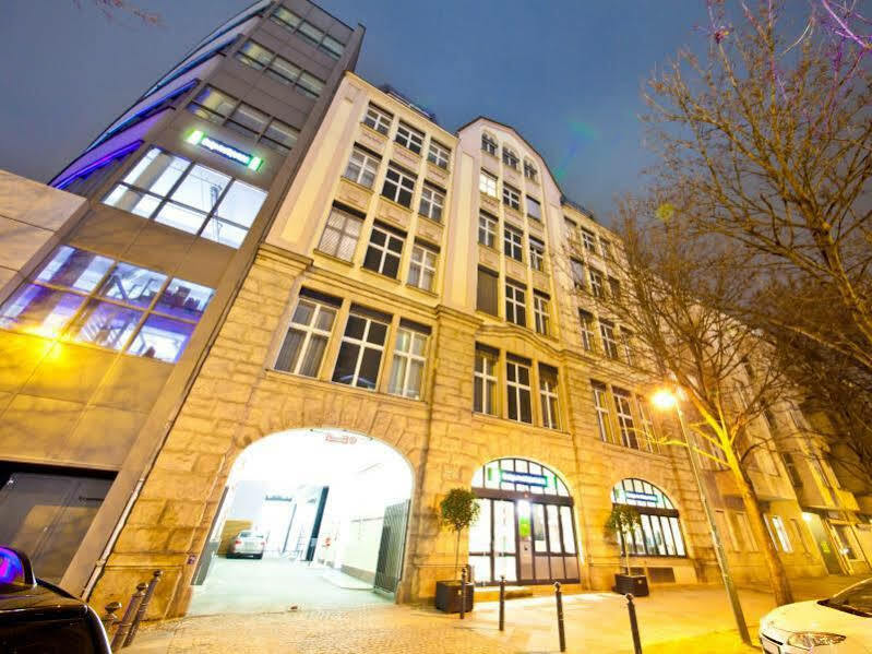Garner - Charlottenburg, An Ihg Berlim