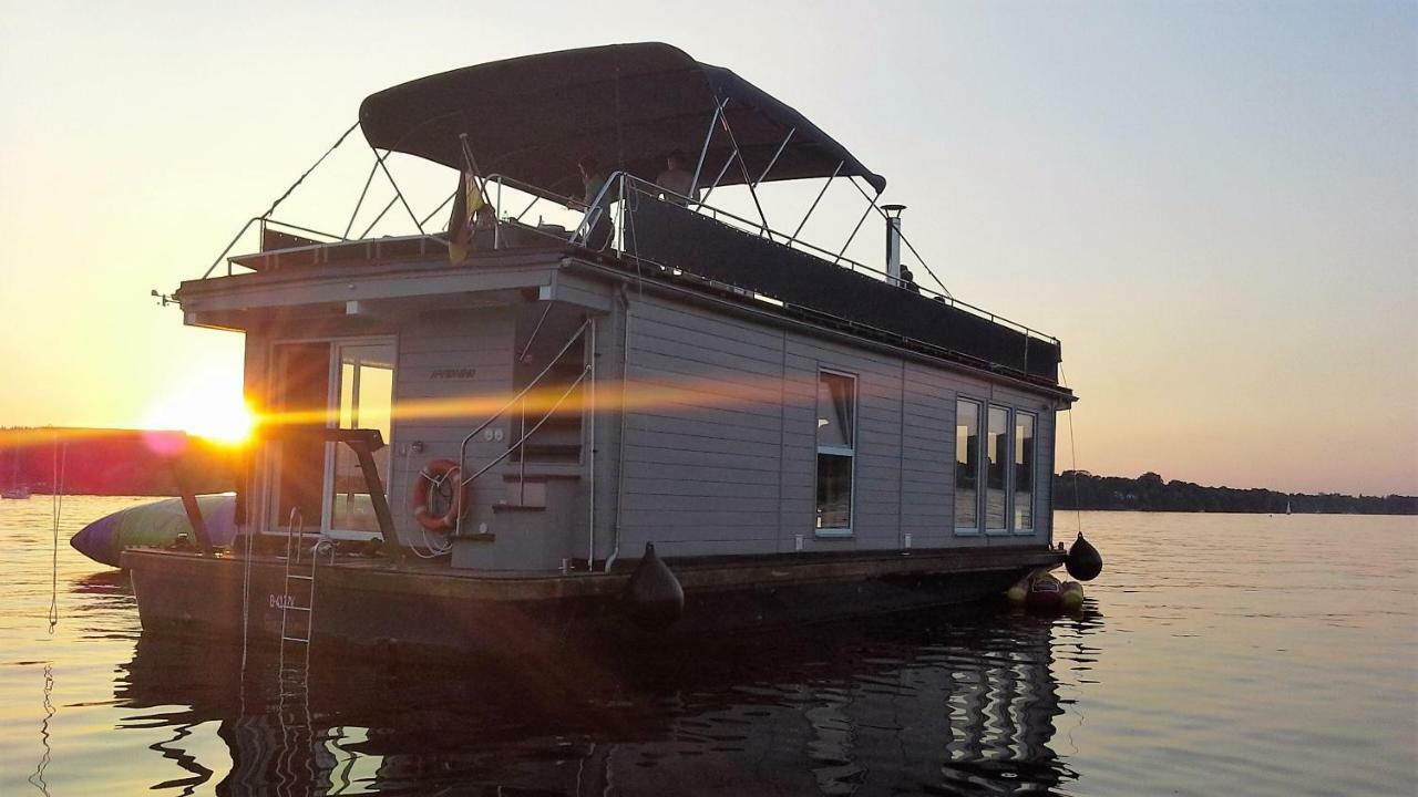 Hausboot Deluxe