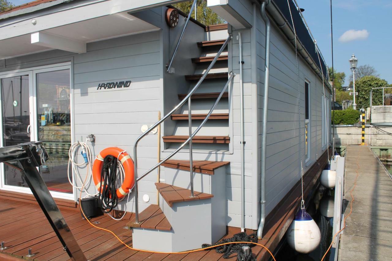 Hausboot Deluxe * Berlin