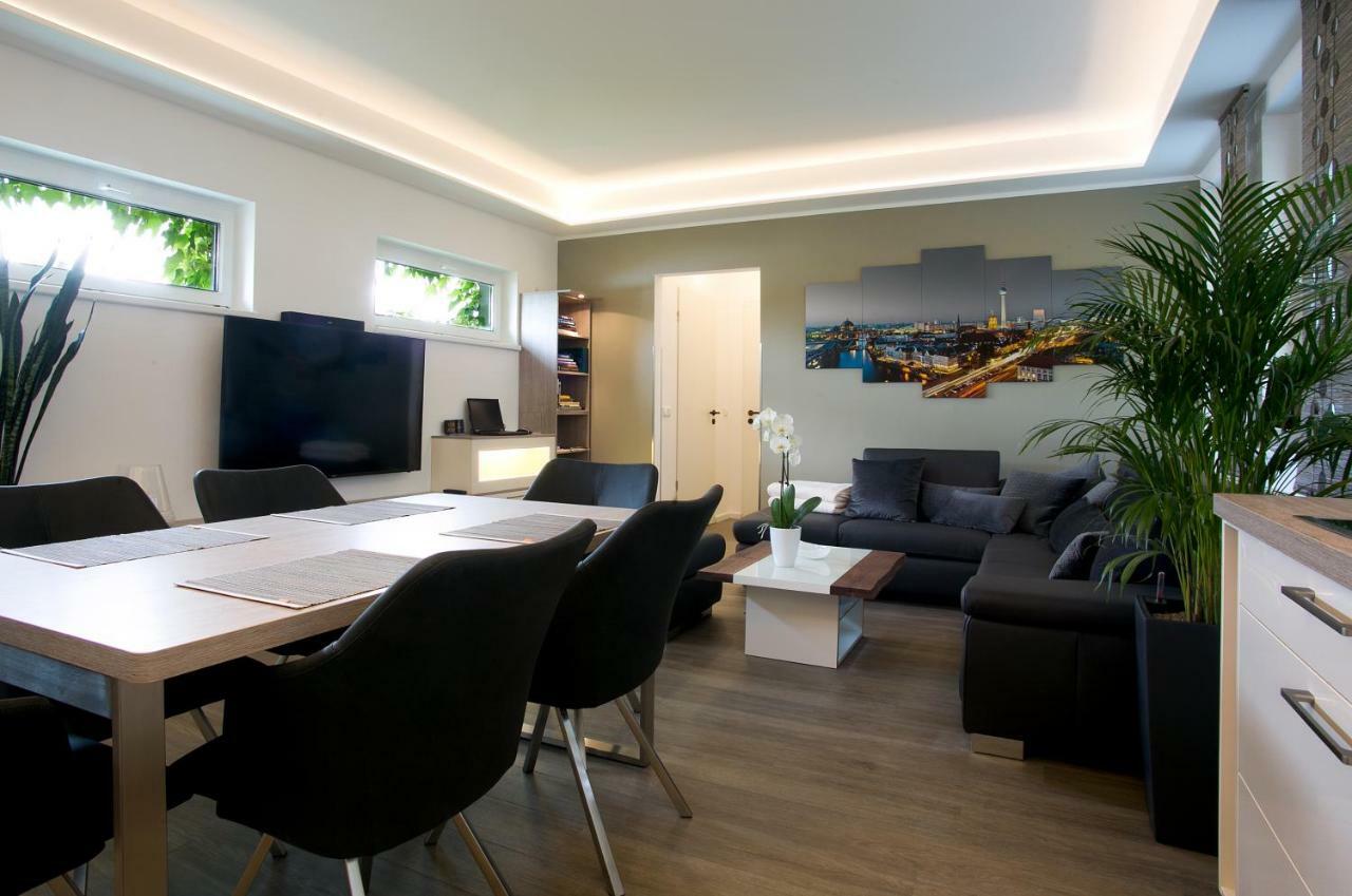 Am Schmeding Apartment *