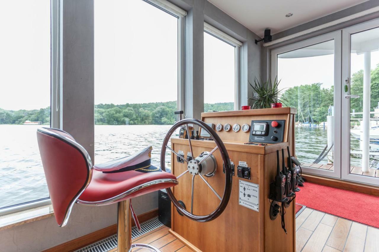 Hausboot Deluxe Botel