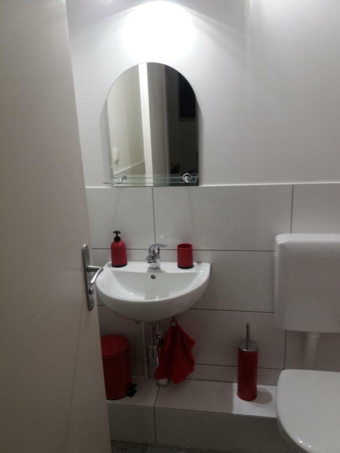 Apartment Ferienwohnung *