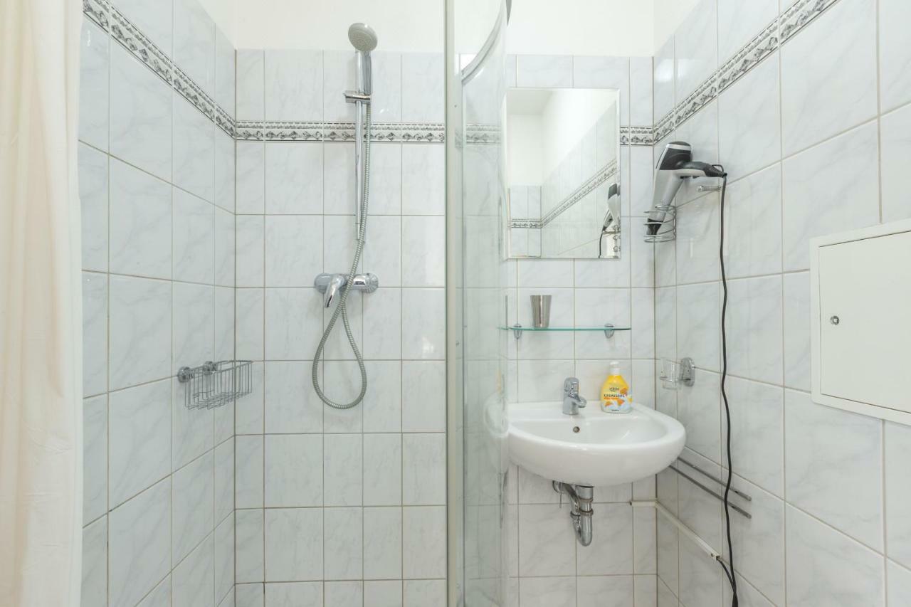 Schones 2-zimmer-apartment In Kollwitzplatz-nahe * Berlin