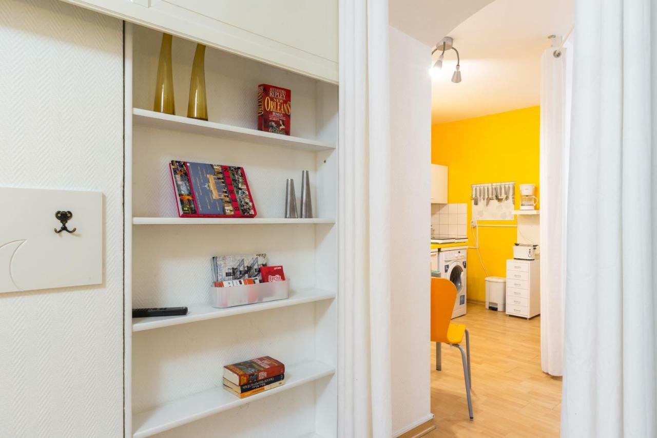 Apartment Schones 2-zimmer-apartment In Kollwitzplatz-nahe Berlin