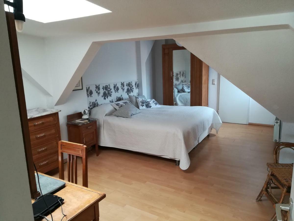 Ansbacher Unterm Dach Penthouse Apartment Berlin