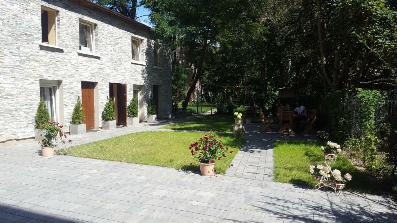 Guest house 11 By Lorenc *