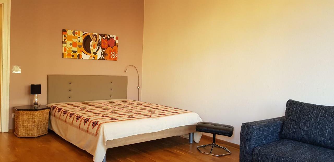 Apartment Frankfurter Tor Berlin