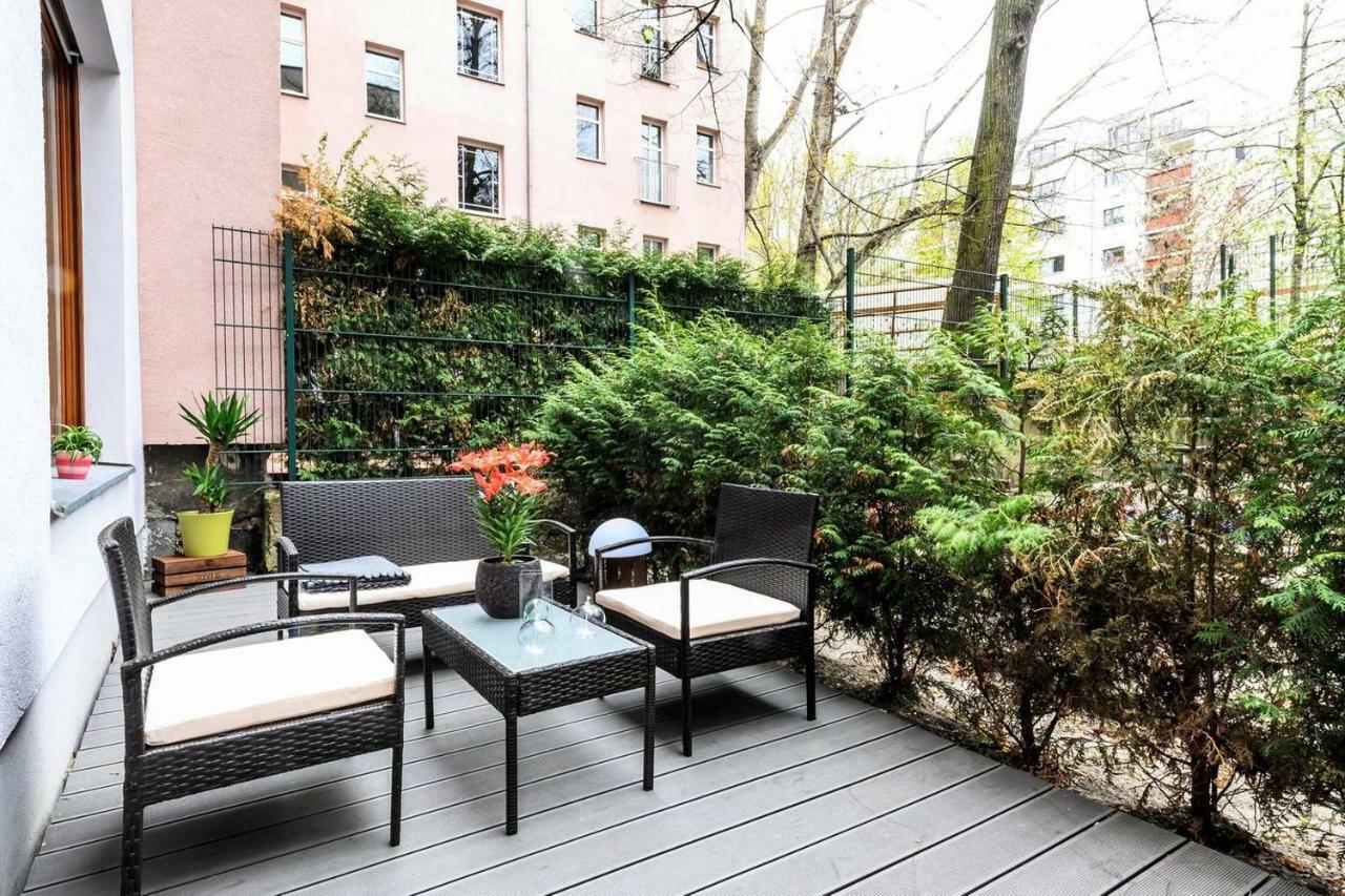 Apartment 90sqm 2br Design Gem - Outdoor Terrace