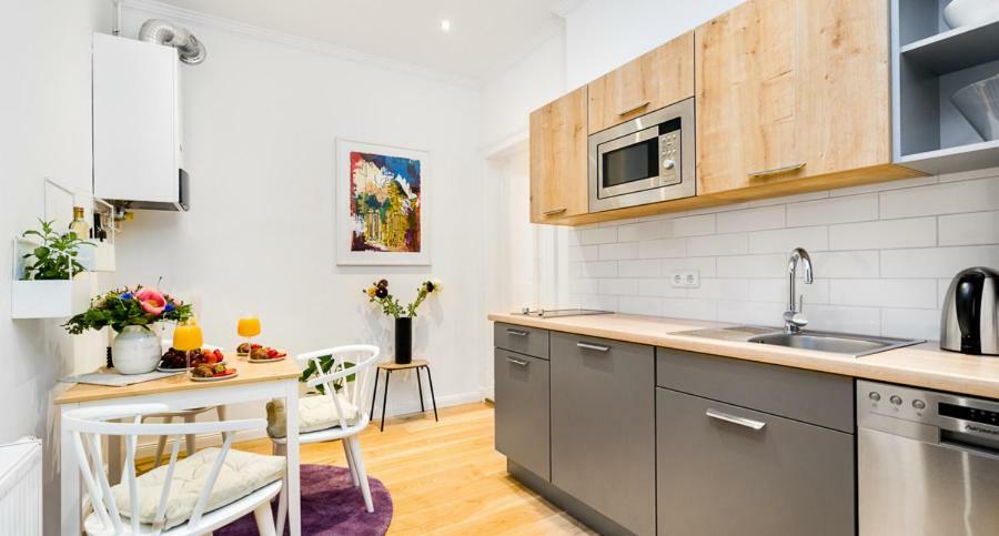 Apartment Nollendorfstr. 10 *