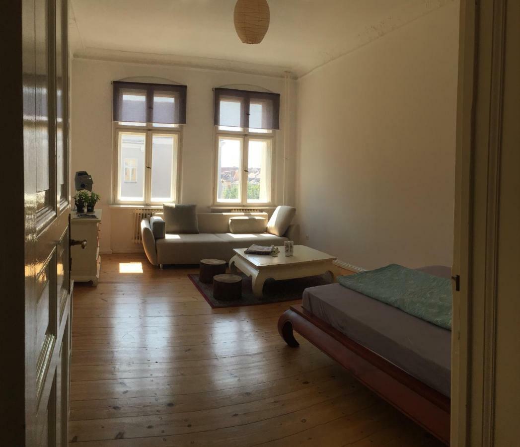 Heller Grosser Jugendstil Altbau In Tempelhof Homestay *