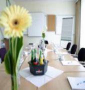 Kurfuerstendamm Am Adenauerplatz Hotel 3*