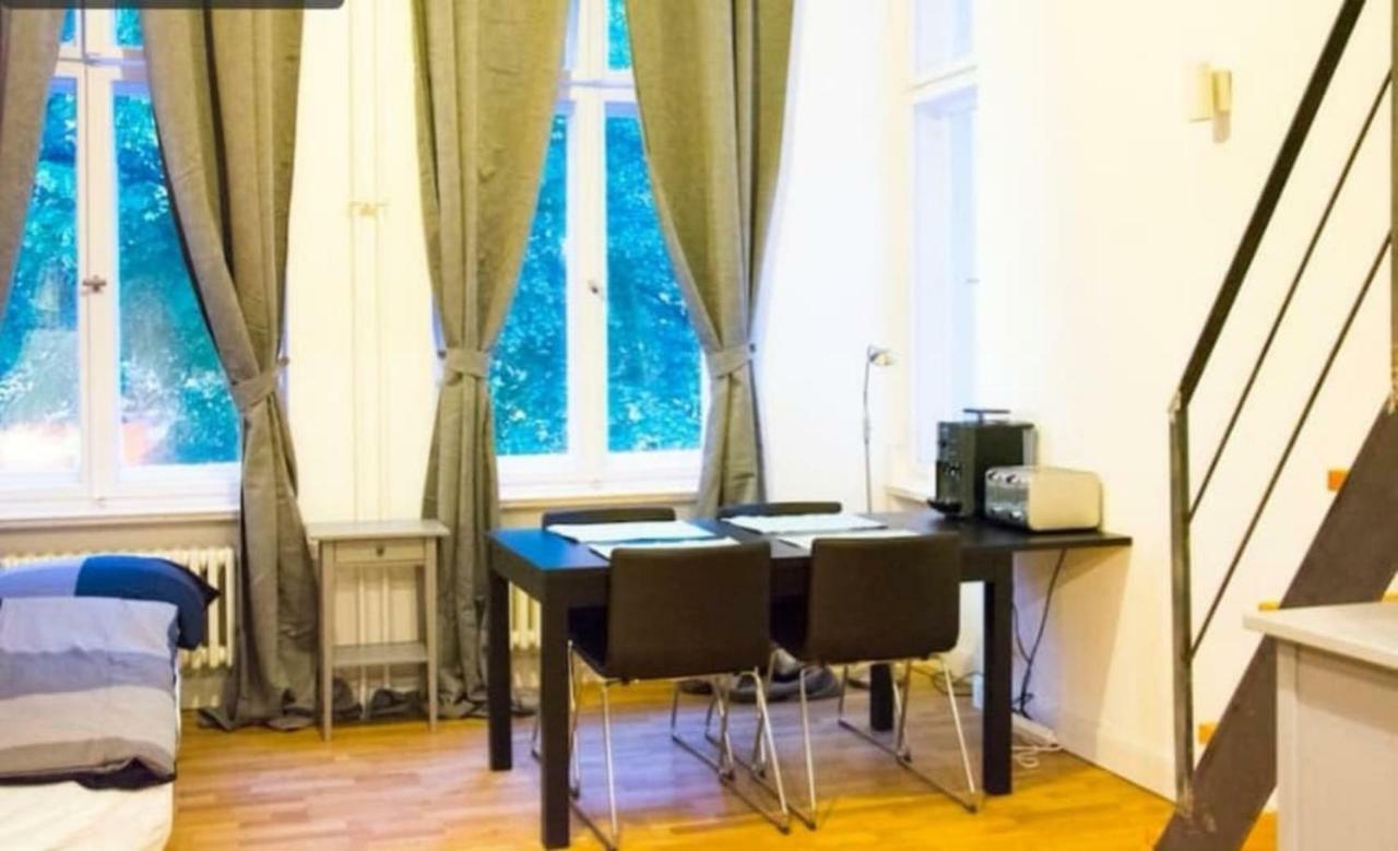 Kudamm Apartment *