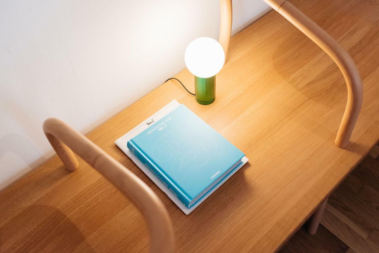 Luxury 2 Bedroom Apartment In The Heart Of Mitte, Berlin *
