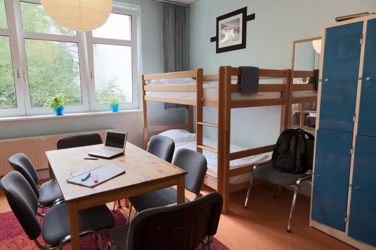Hostel U