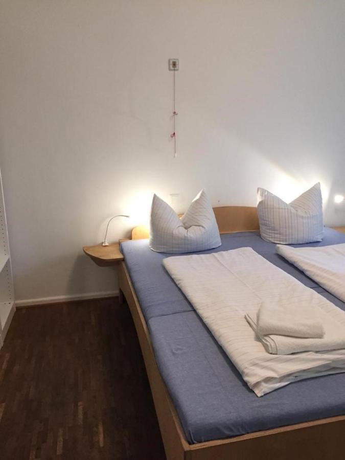 Gastehaus Schwanenwerder Hostel *