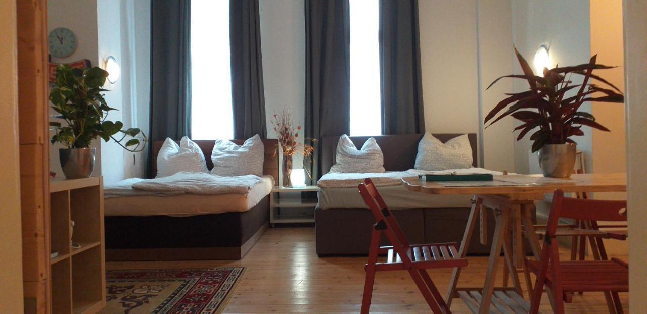 Heliodor Lichtenberg Apartment Berlin