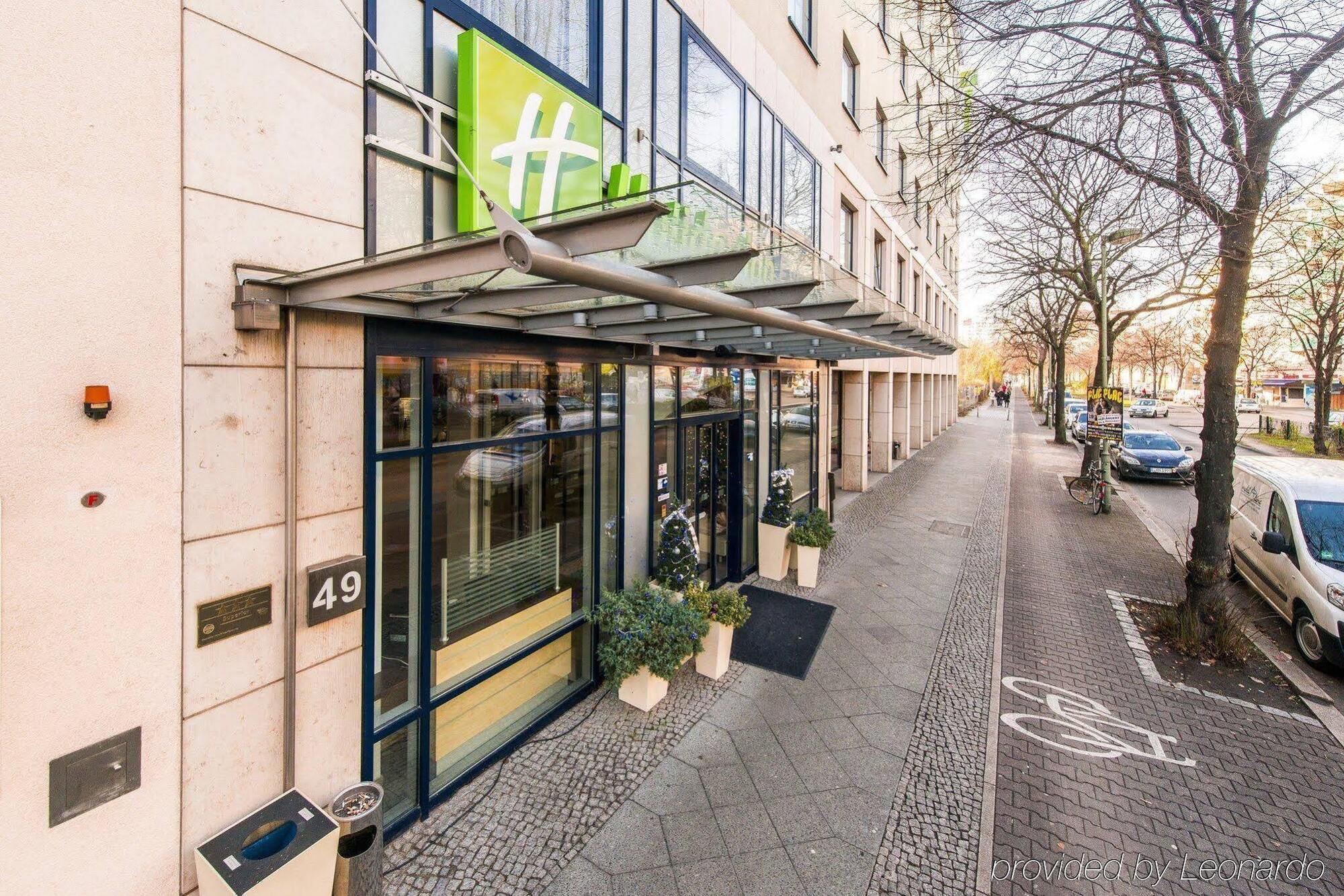 Holiday Express City Centre By Ihg Hotel 3*