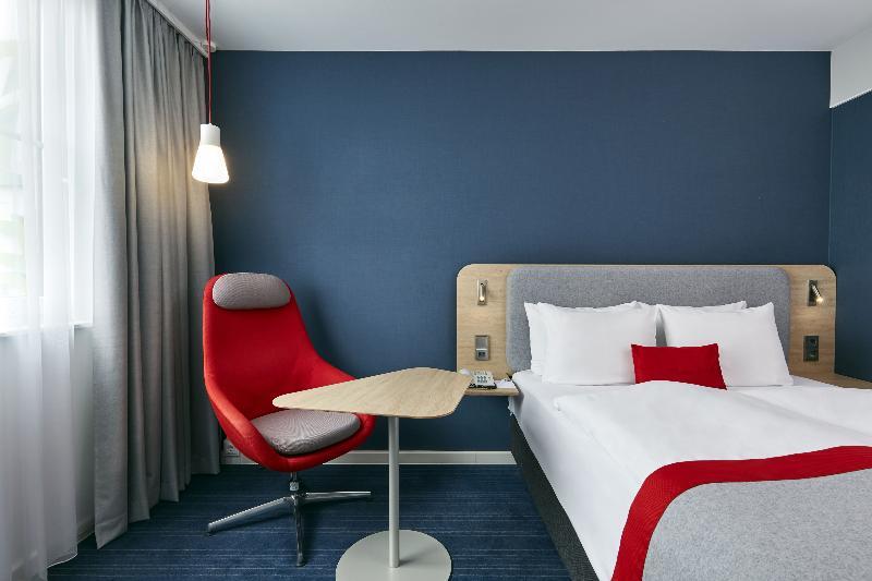 Holiday Express City Centre By Ihg 3*