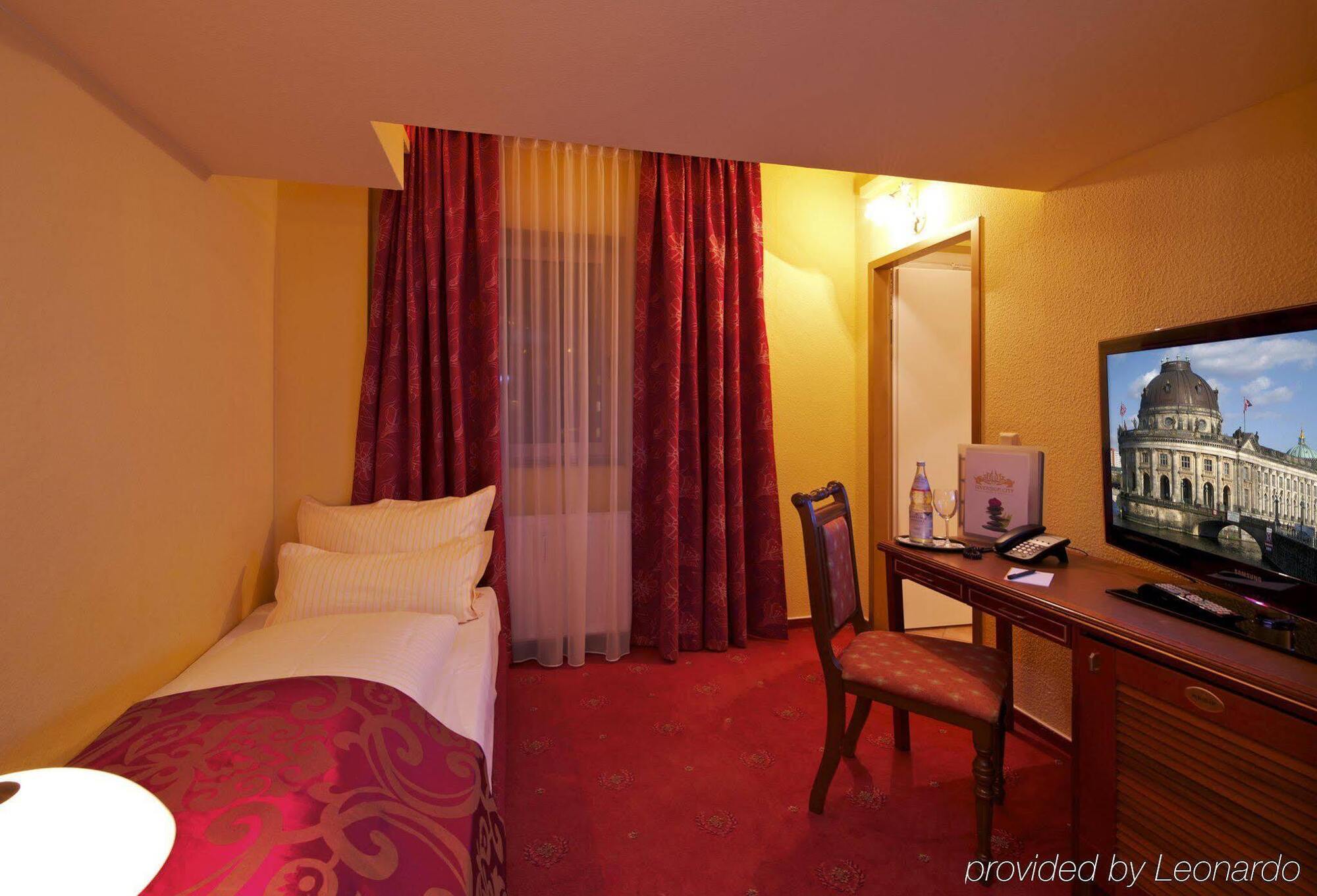 Hotel Neuer Fritz 3*