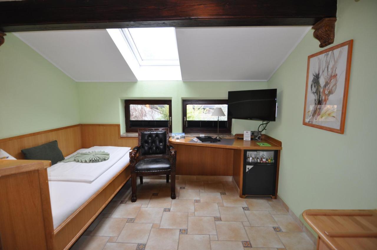 Blumenbach 2* Berlin