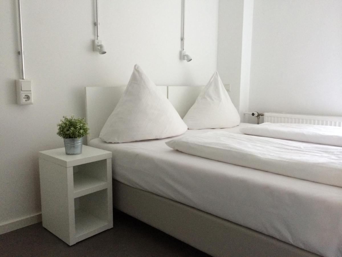Apartment&rooms Near Brandenburg Gate Apartamento *