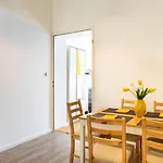 Cosy And Stylish Apartment In Berlin Neukoelln
