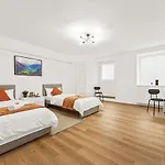 2 Zimmer Apartments, 4 Betten, Vollmoebliert,Zentrale Lage Am S-Bahnhof