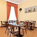 Hotel-Pension Cortina