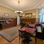 Hotel Pension Bella