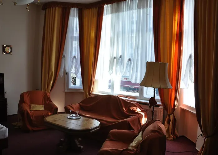 Hotel Pension Savoy Near Kurfuerstendamm