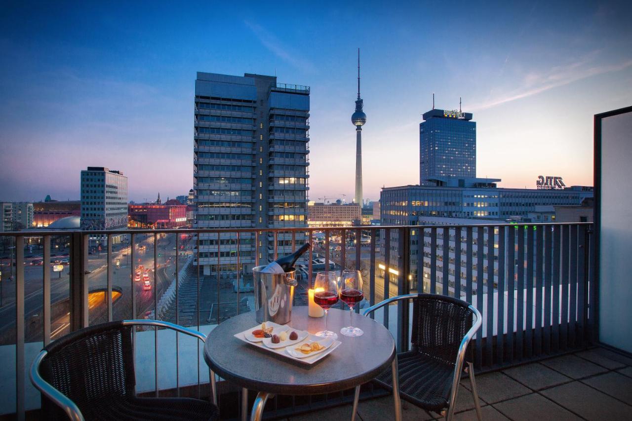 Berlin-alexanderplatz, An Ihg