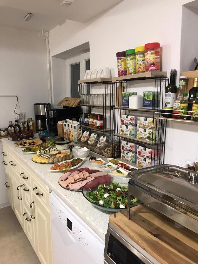 Albergue New Mitte Free Snack Hot Tea And Coffee *