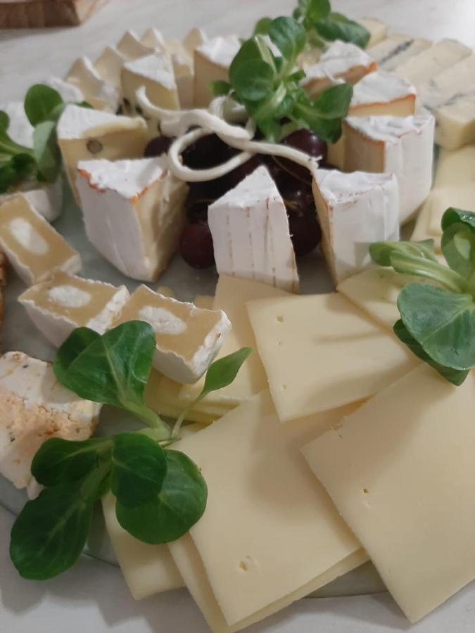 New Mitte Free Snack Hot Tea And Coffee Albergue *