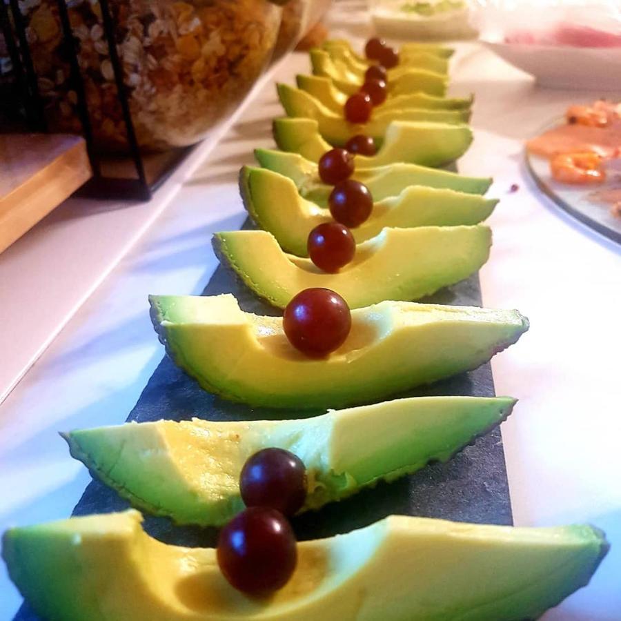 New Mitte Free Snack Hot Tea And Coffee