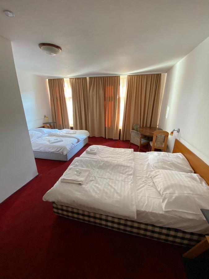 Maerkischer Hof Hotel 3*