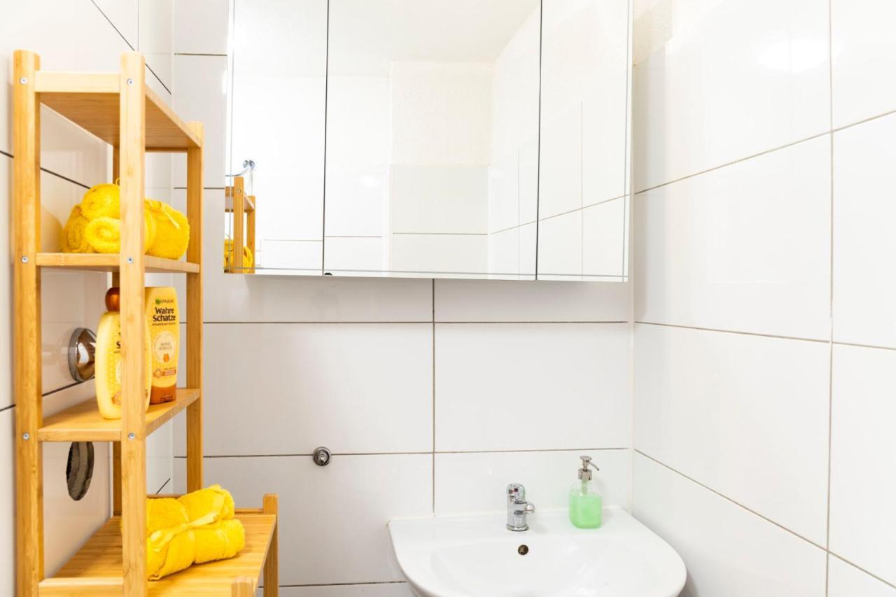 Bright 2 Bedroom In Convinient Location Berlin