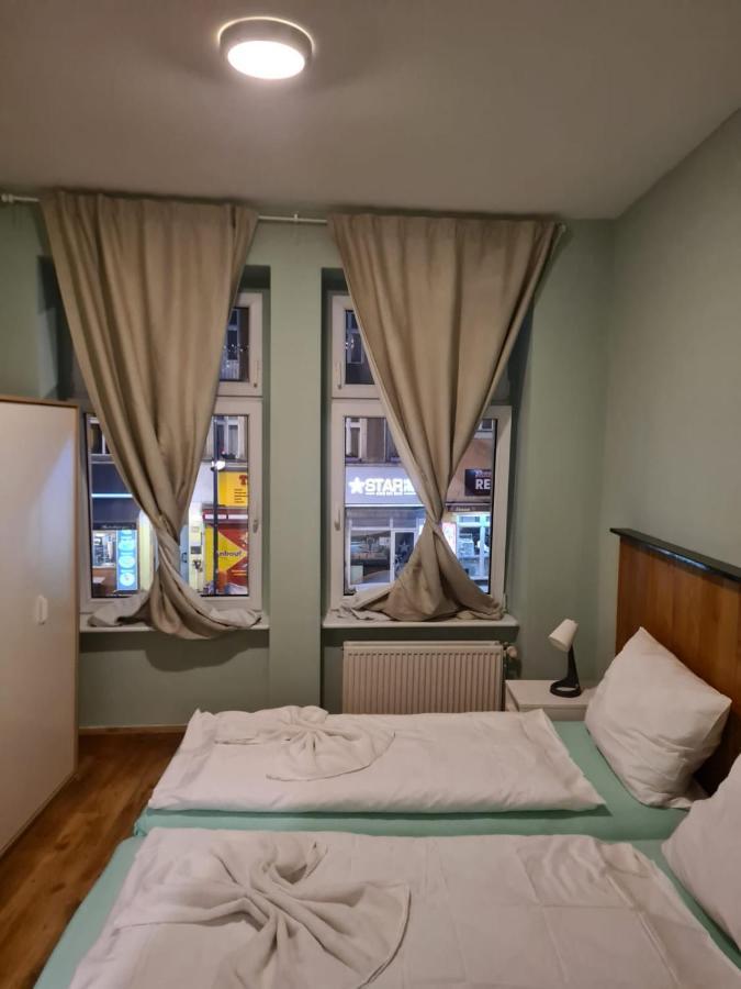 Hostel Zafir *