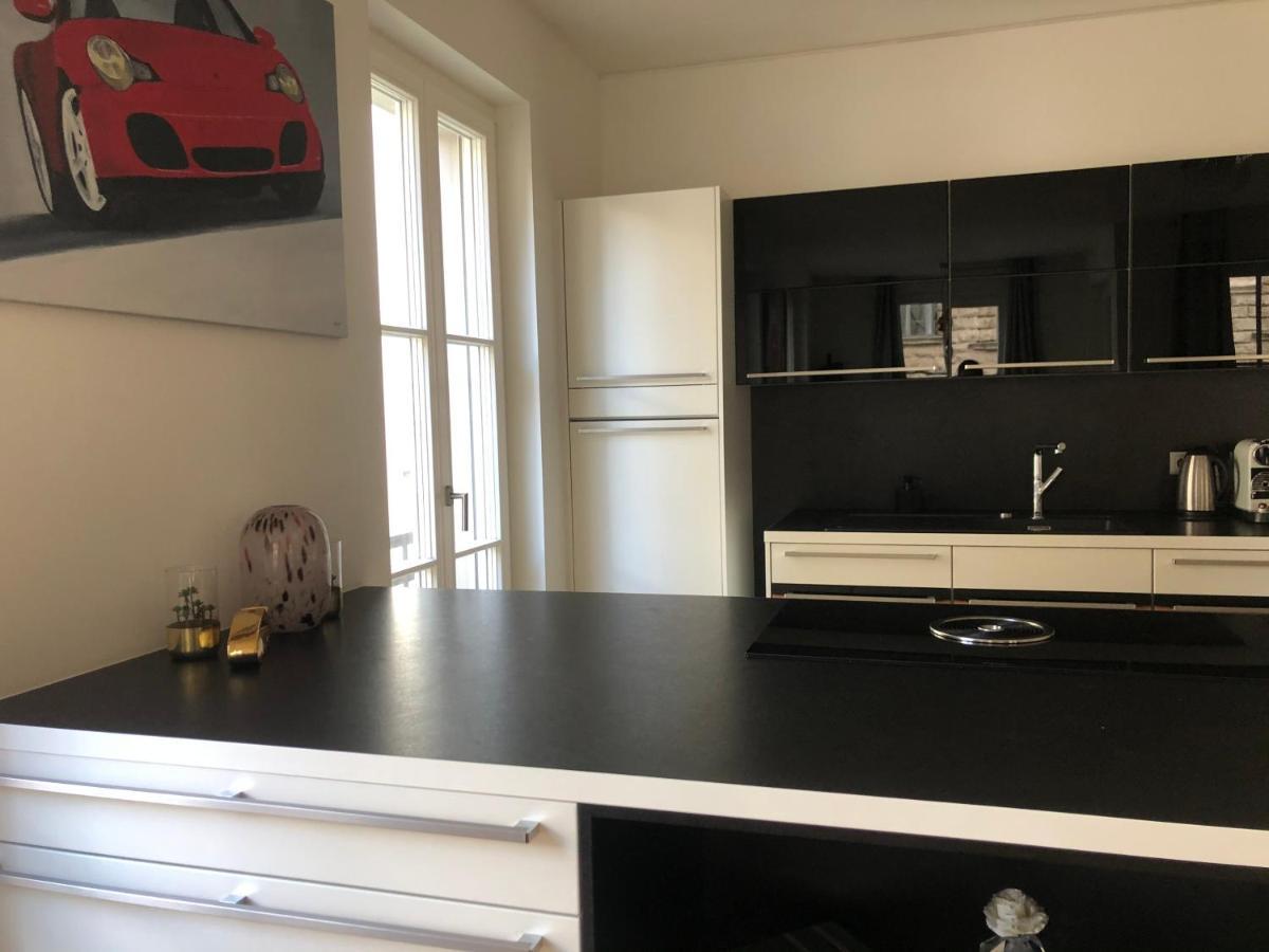 Luxury 145 M2 With Terrace Apartment *